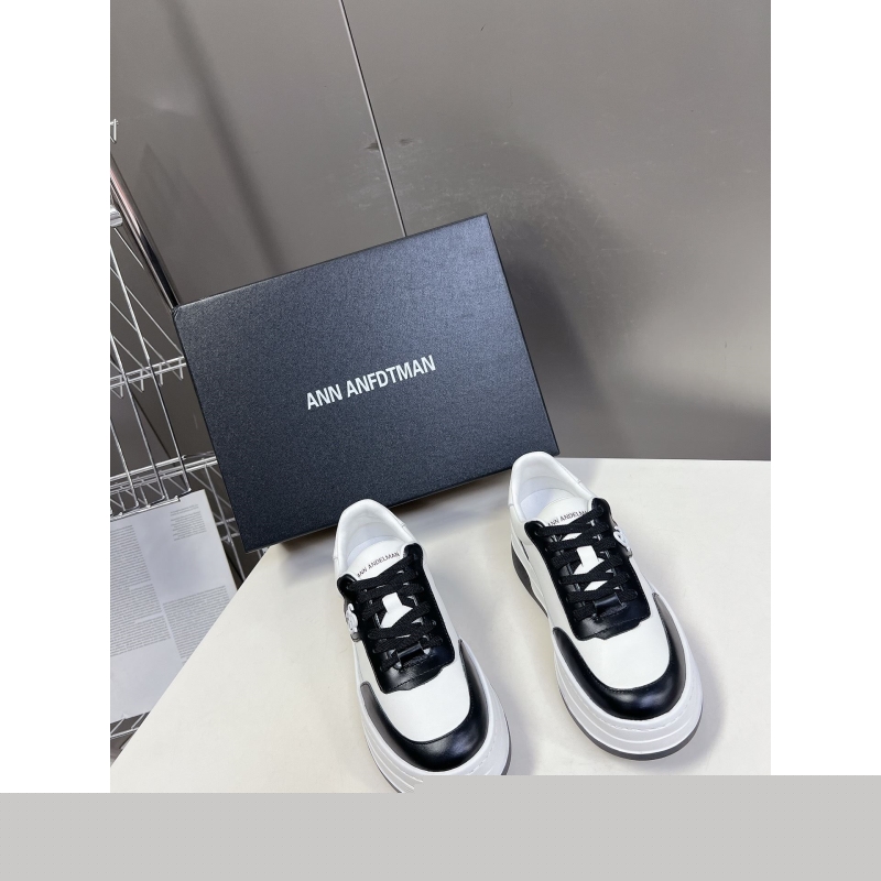 Other Sneakers